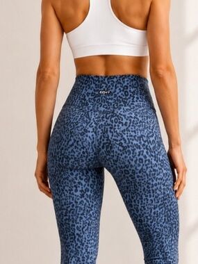 ECHT Textured Leopard High Rise Athleisure Leggings Size Small